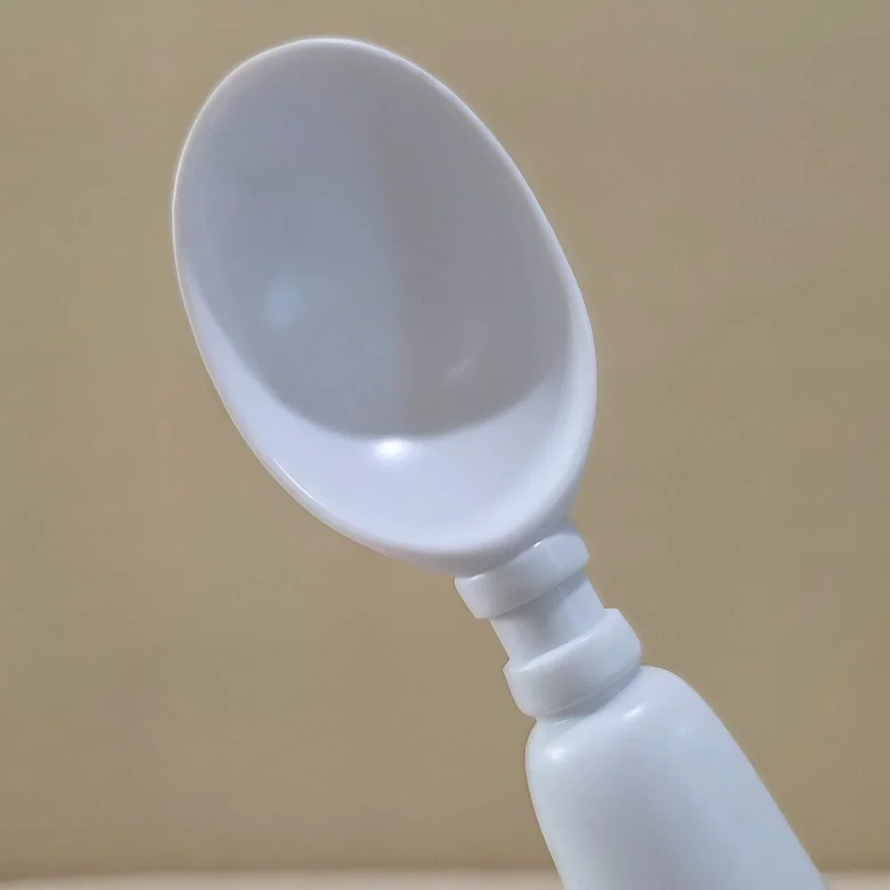 Vintage SMUCKERS Logo White Hollow Handle Plastic Ice Cream Scoop